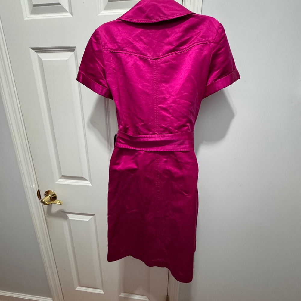 Diane Von Furstenberg Fuchsia Silk Blend Fabric wrap size 6 - Picture 2 of 5